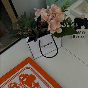 *SOLD* CHANEL FAUX FLOWER BOUQET